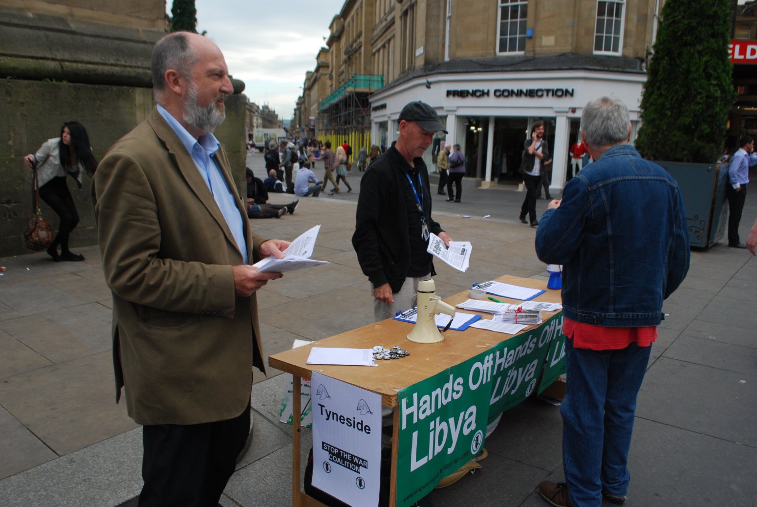 Hands Off Libya Stall