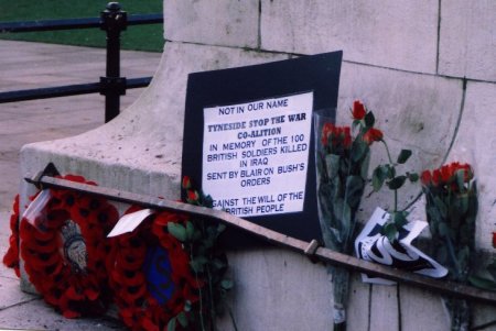 Newcastle_31_01_2006___100_UK_soldier_death_vigil___flowers