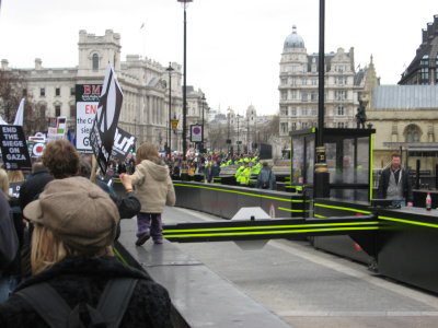 London_1503200_FortressParliament