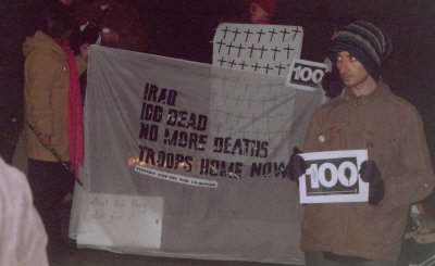 Newcastle_31_01_2006___100_UK_soldier_death_vigil___mixed